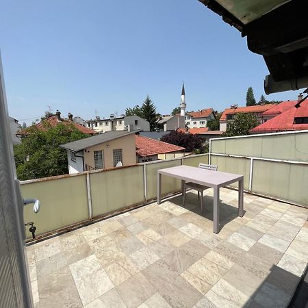 Villa Luca Free Garage Parking 사라예보 외부 사진